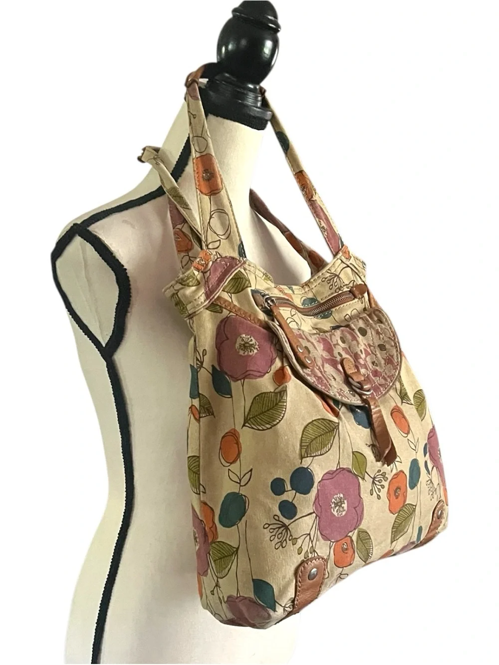 Vintage Fossil Key-Per Floral Canvas Hobo Shoulder Bag with leather accents.